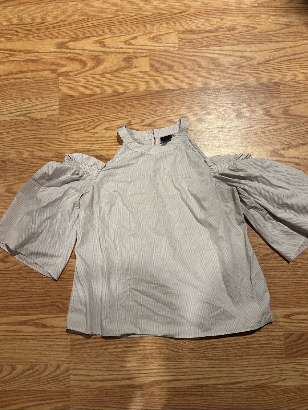 Worthington White Cold-Shoulder Ruffle Sleeve Blouse size XL